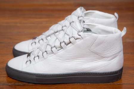 Balenciaga arena store sneakers pas cher